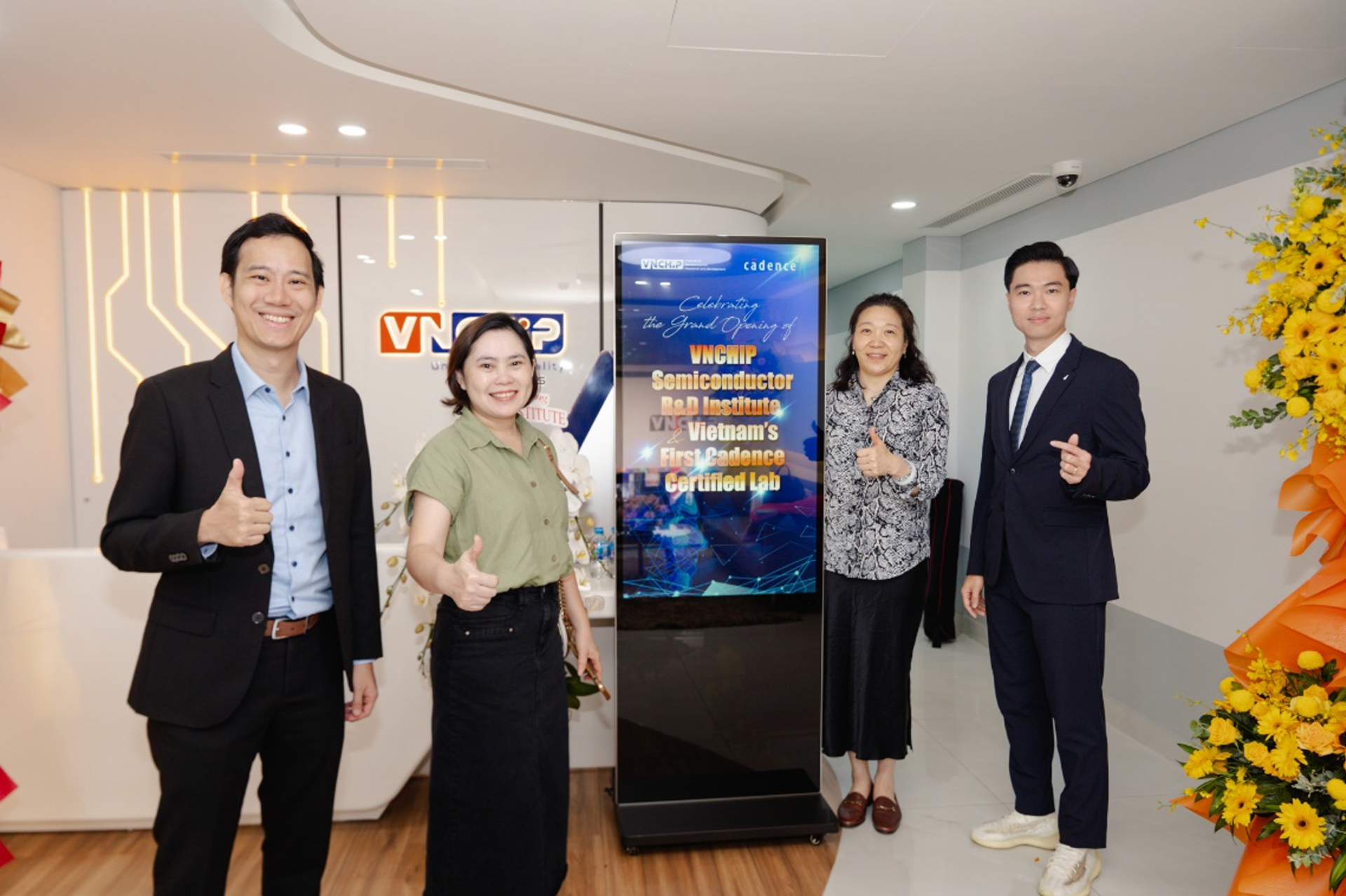 VNCHIP INSTITUTE BECOMES FIRST “CADENCE CERTIFIED LAB” IN VIETNAM